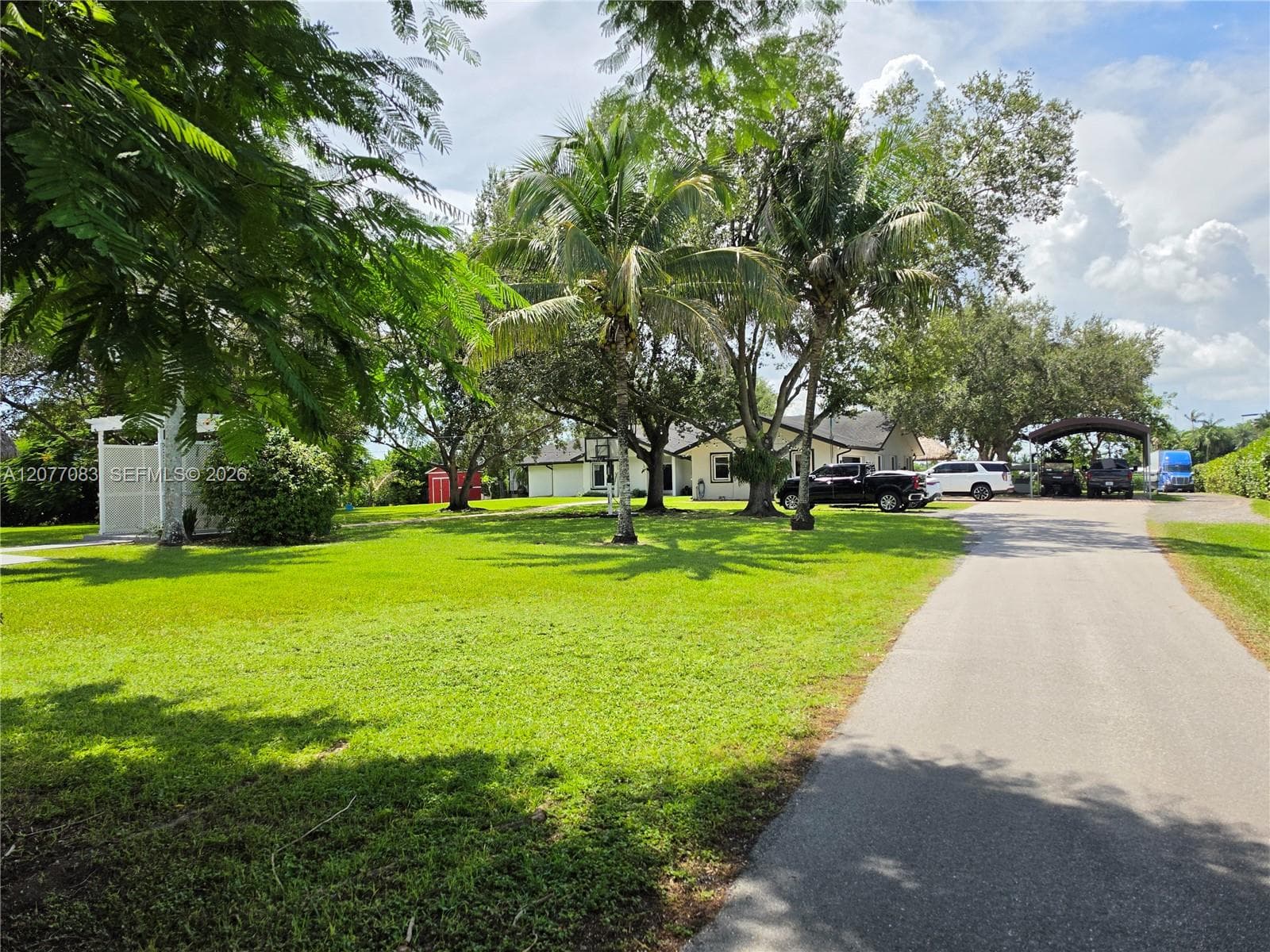 15290 SW 200th St, Miami, FL 33187 photo 3