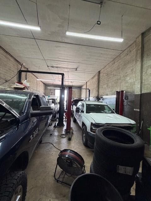 ESTABLISHED TIRE/MECHANIC SHOP, Miami FL 33142 photo 5