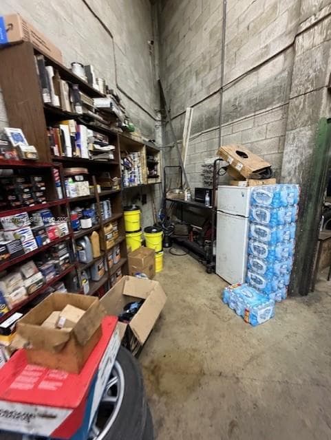 ESTABLISHED TIRE/MECHANIC SHOP, Miami FL 33142 photo 4
