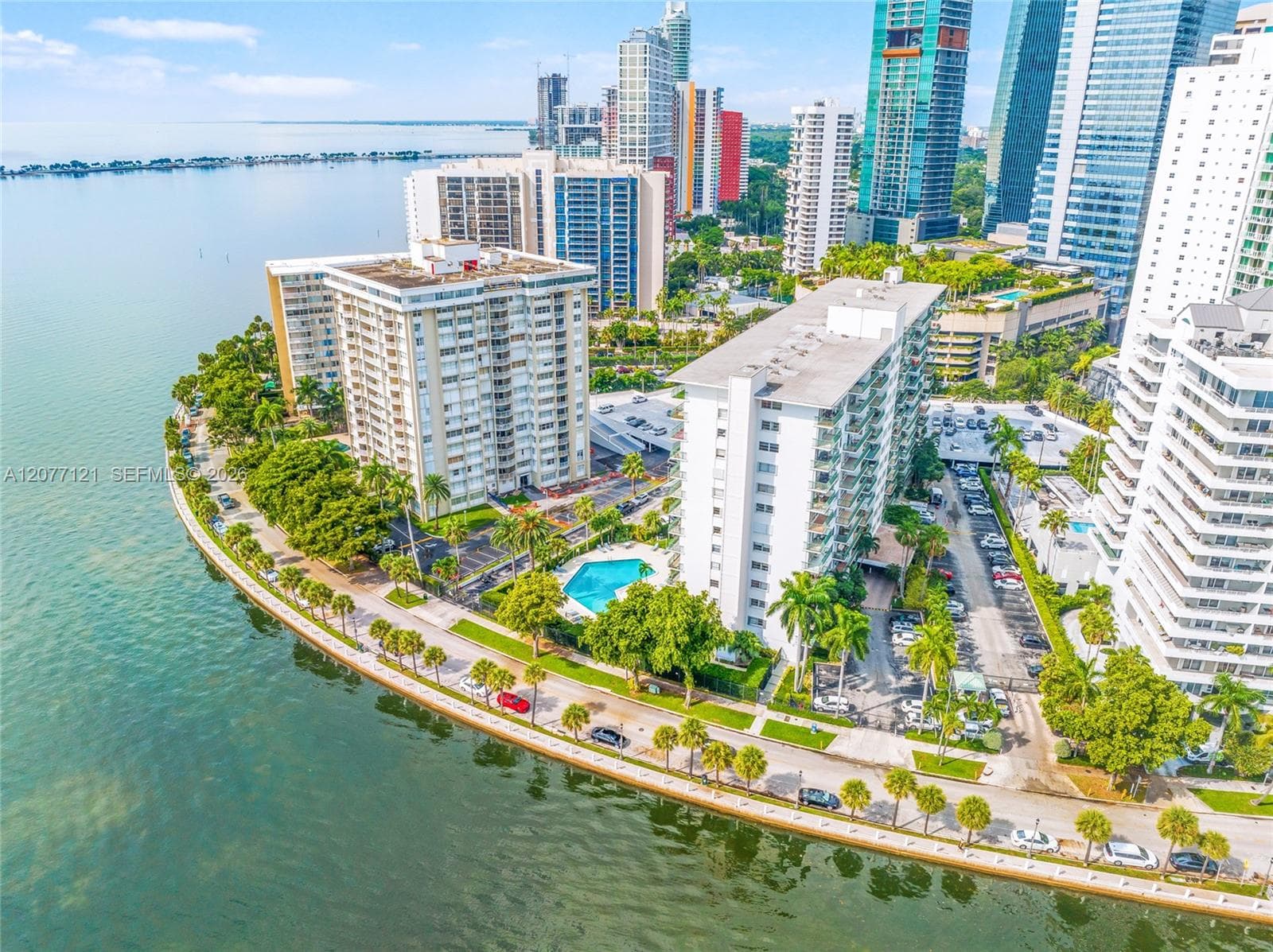 1408 Brickell Bay Dr # 703, Miami, FL 33131 photo 2