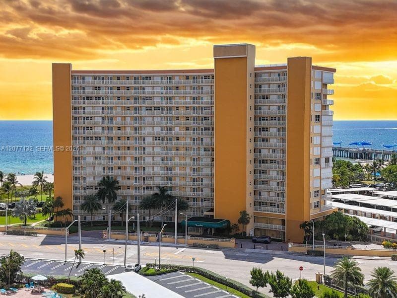 328 N Ocean Blvd # 302, Pompano Beach, FL 33062