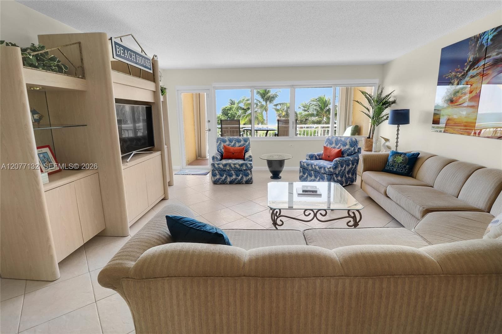 Bermuda House photo 5