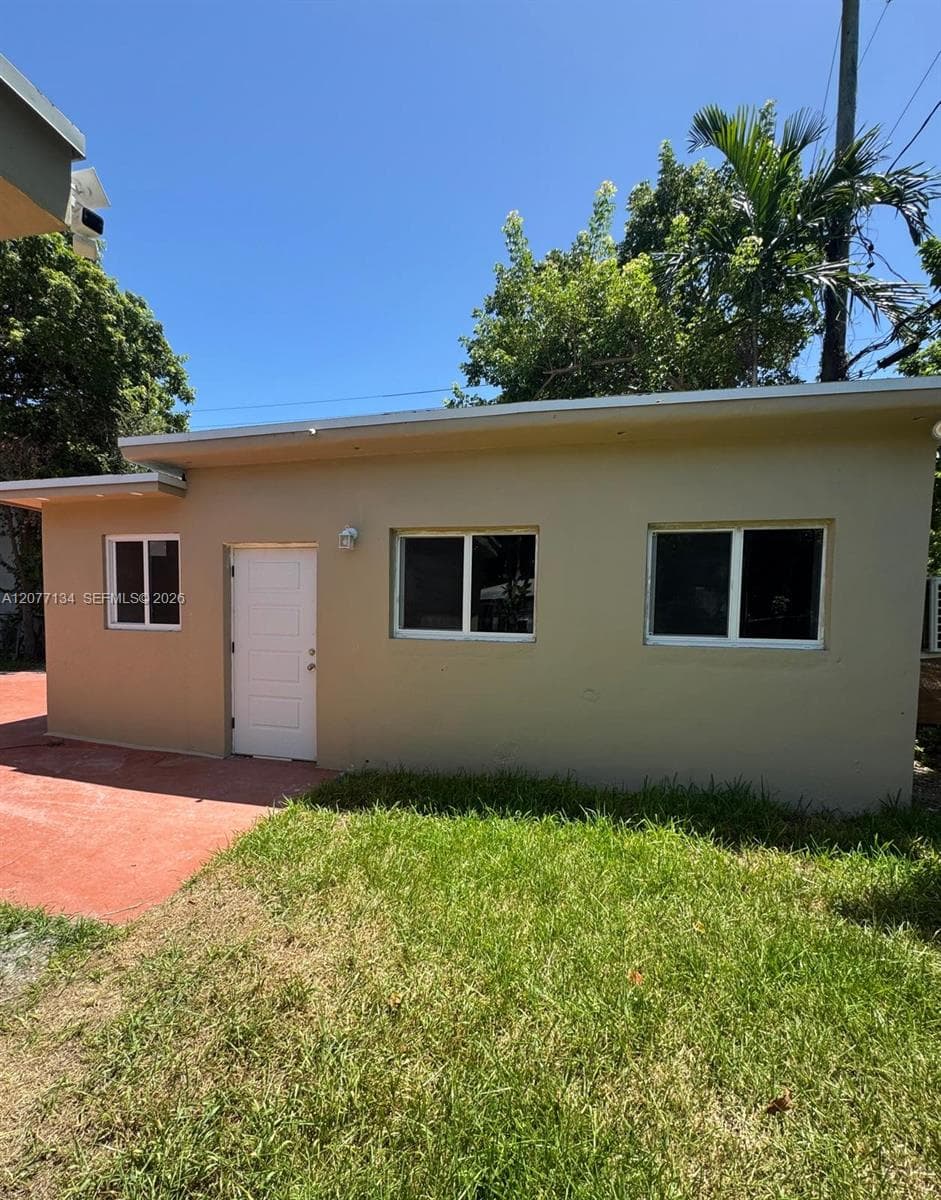 510 NW 47th St # 0, Miami, FL 33127