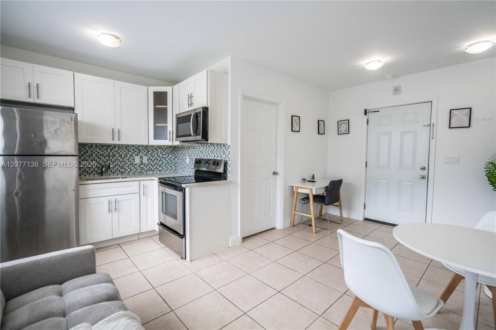 6971 Carlyle Ave # 207, Miami Beach, FL 33141 photo 4