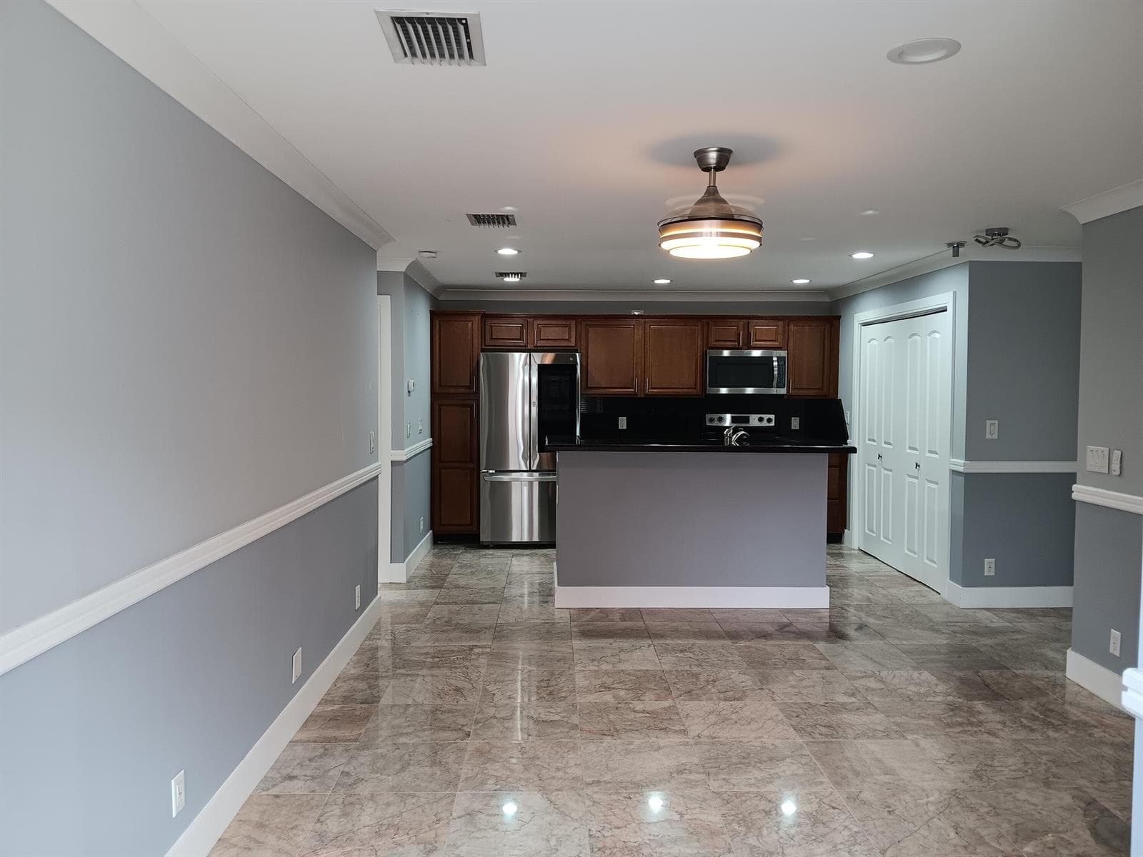 3440 PINEWALK Drive N # 515, Margate, FL 33063 photo 2