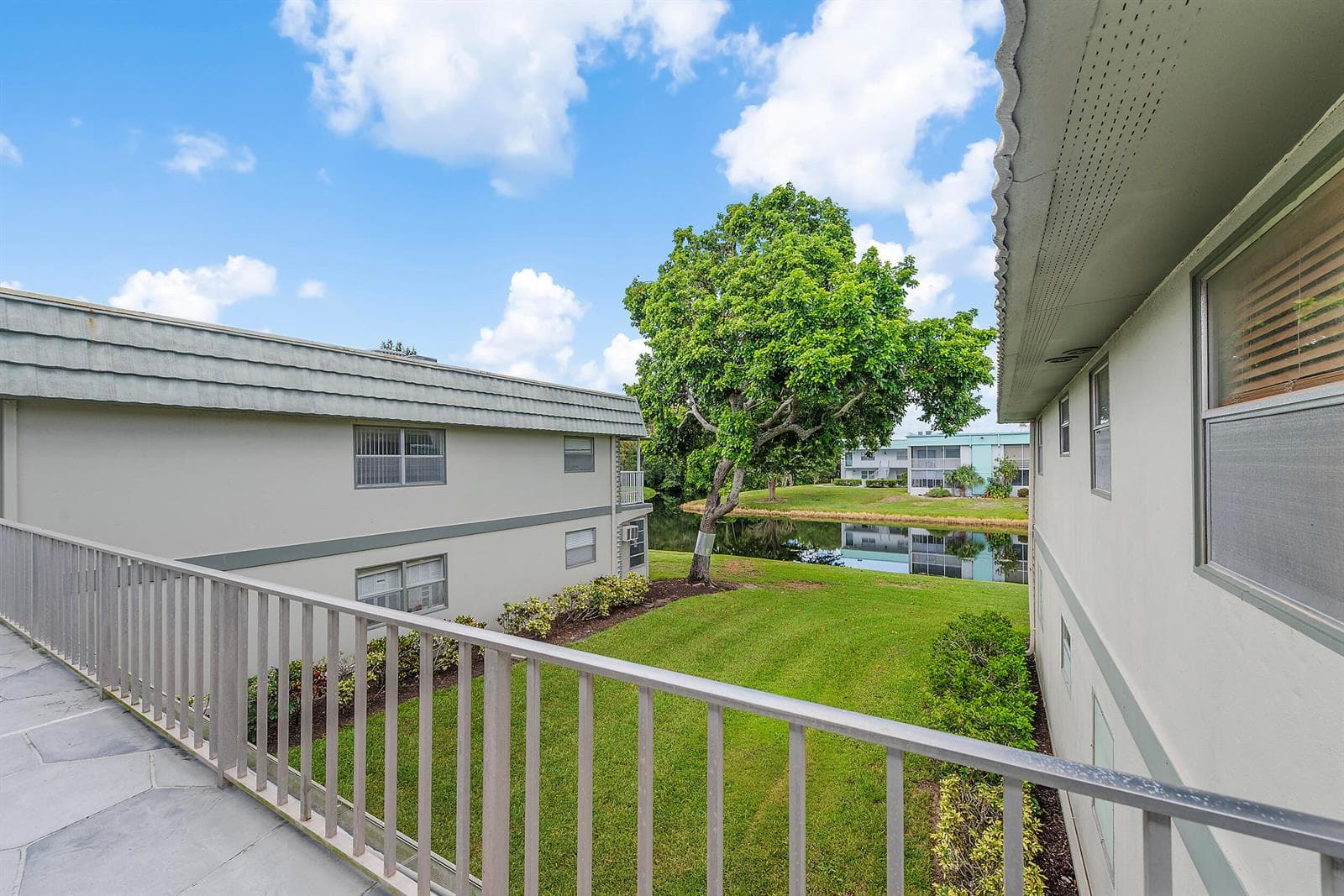 477 Monaco J, Delray Beach, FL 33446 photo 3