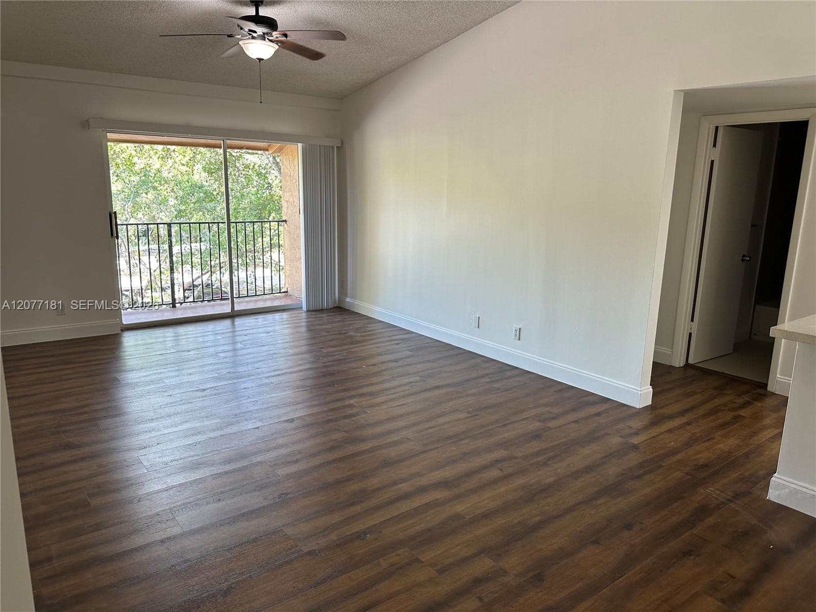 10757 Cleary Blvd # 307, Plantation, FL 33324 photo 4