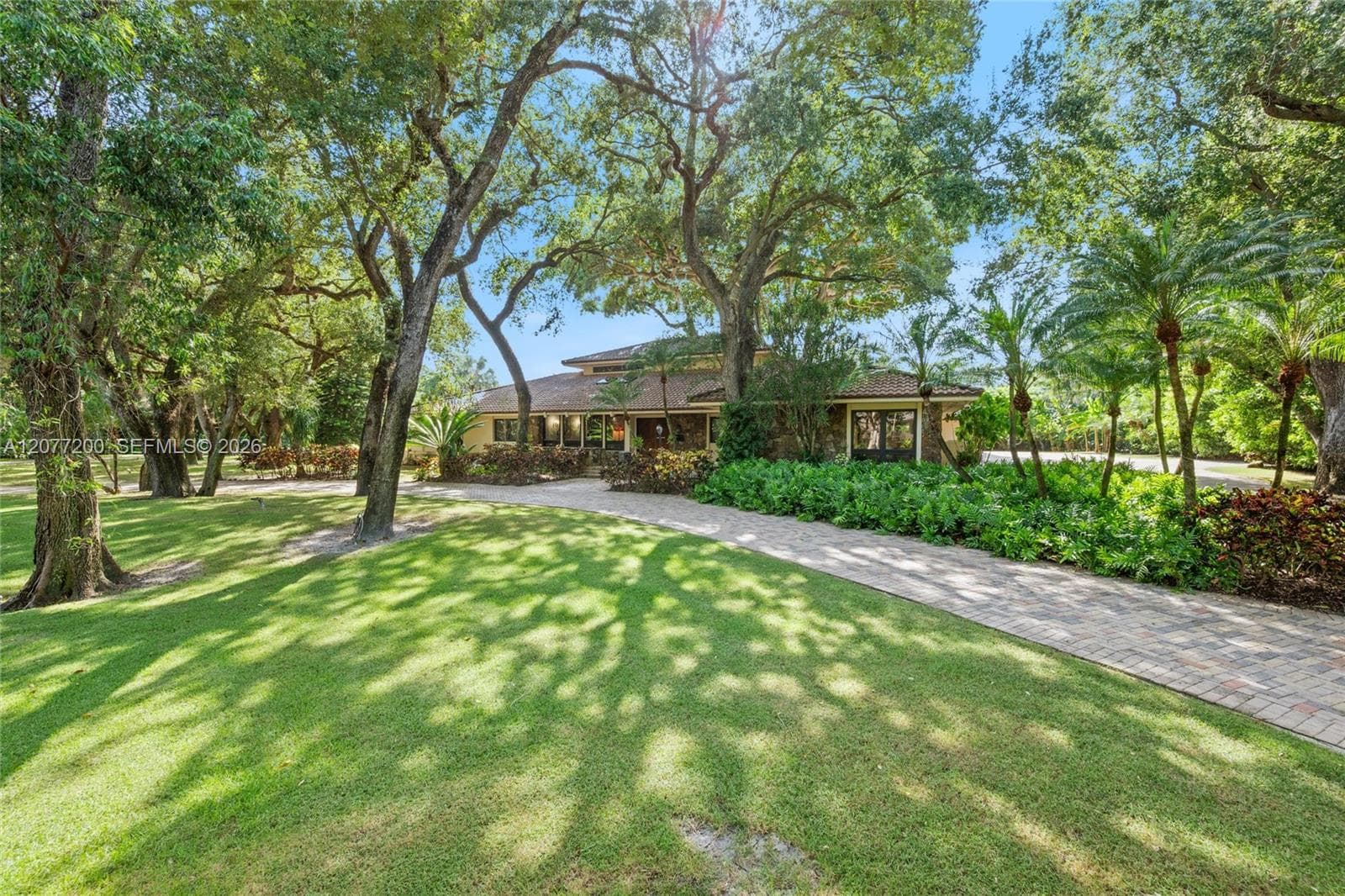 9490 Old Cutler Ln, Coral Gables, FL 33156 photo 4
