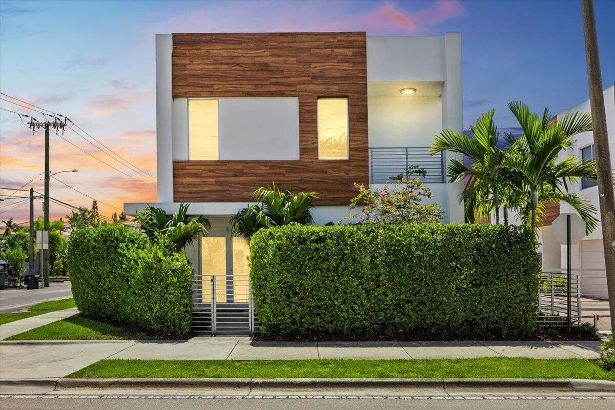 1255 NE 18TH Avenue, Fort Lauderdale, FL 33304 photo 3