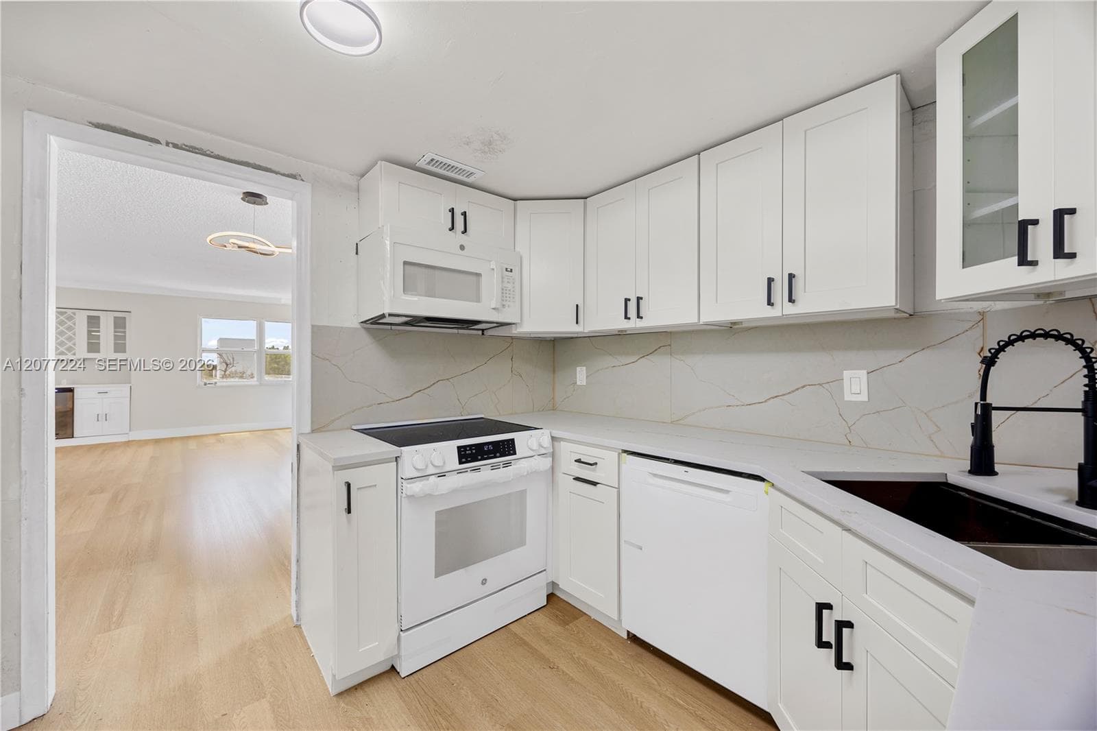 3301 Spanish Moss Ter # 803, Lauderhill, FL 33319 photo 5