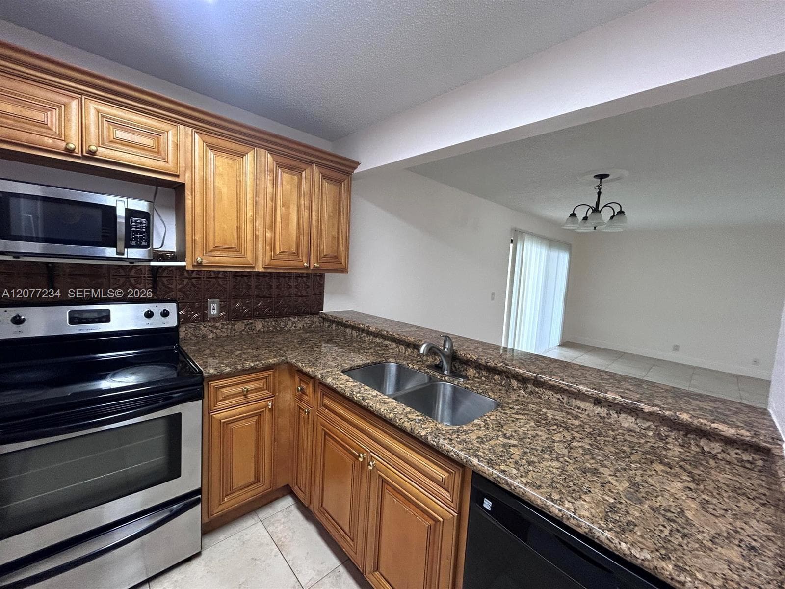 1525 Lake Crystal Dr # D, West Palm Beach, FL 33411 photo 5