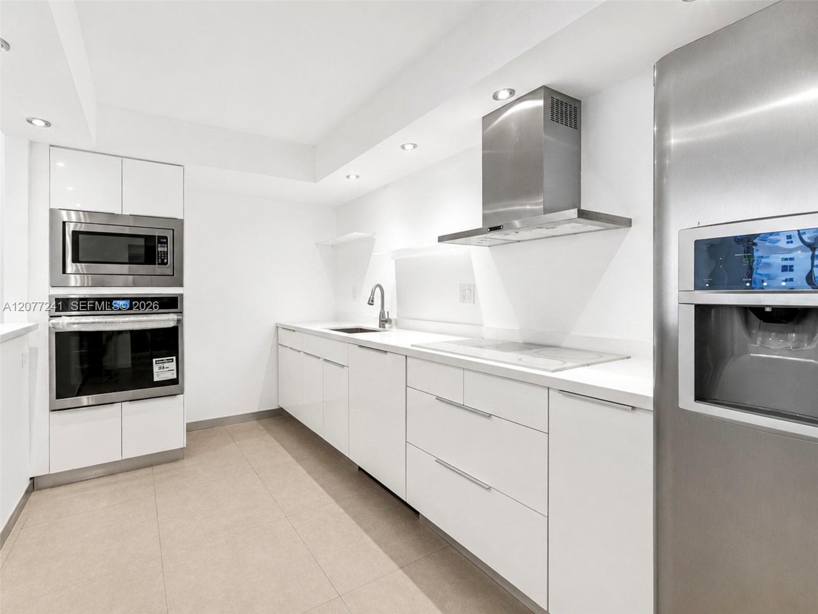 19380 Collins Ave # 905, Sunny Isles Beach, FL 33160