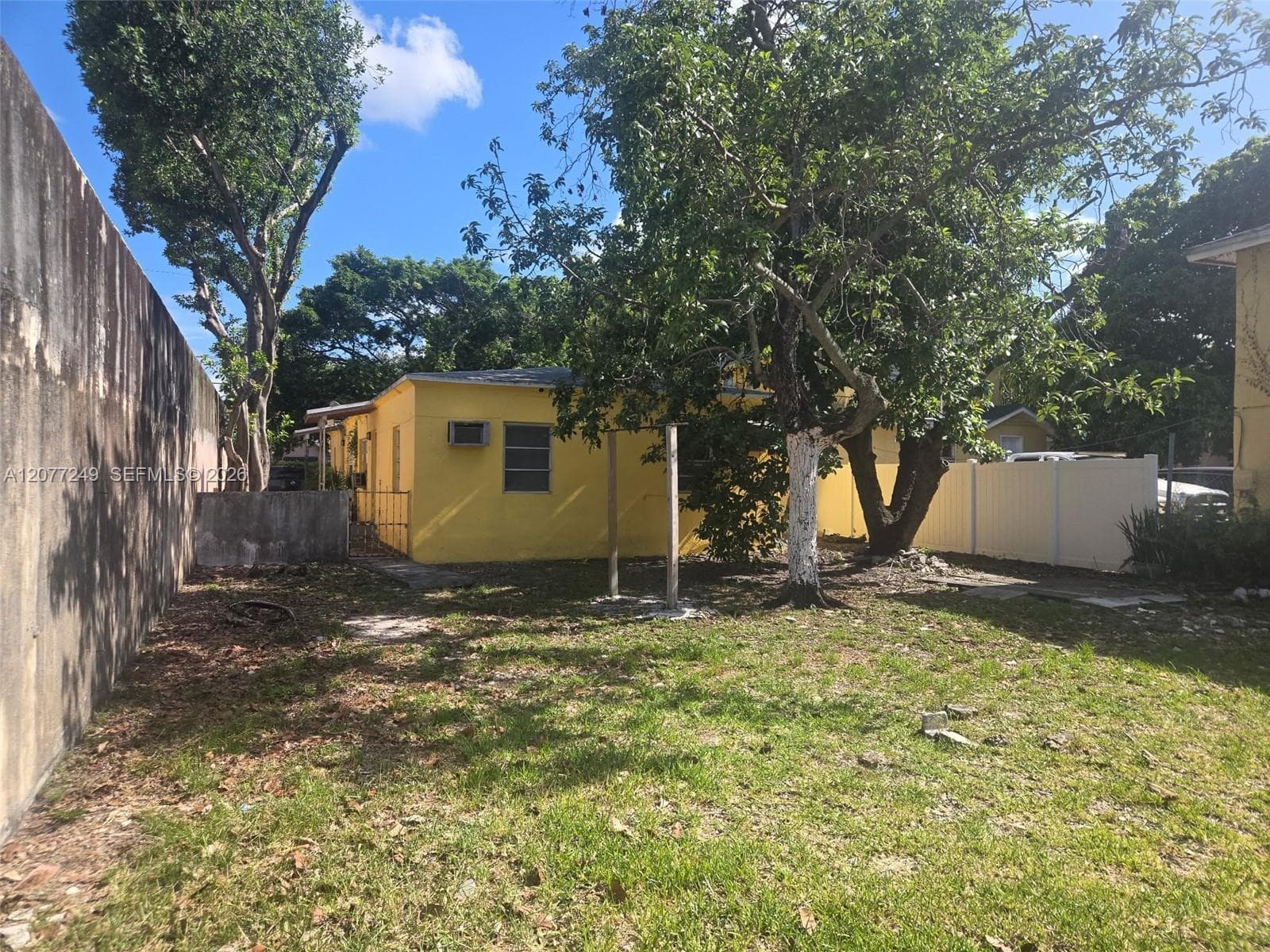 1021 NW 28th St, Miami, FL 33127 photo 3