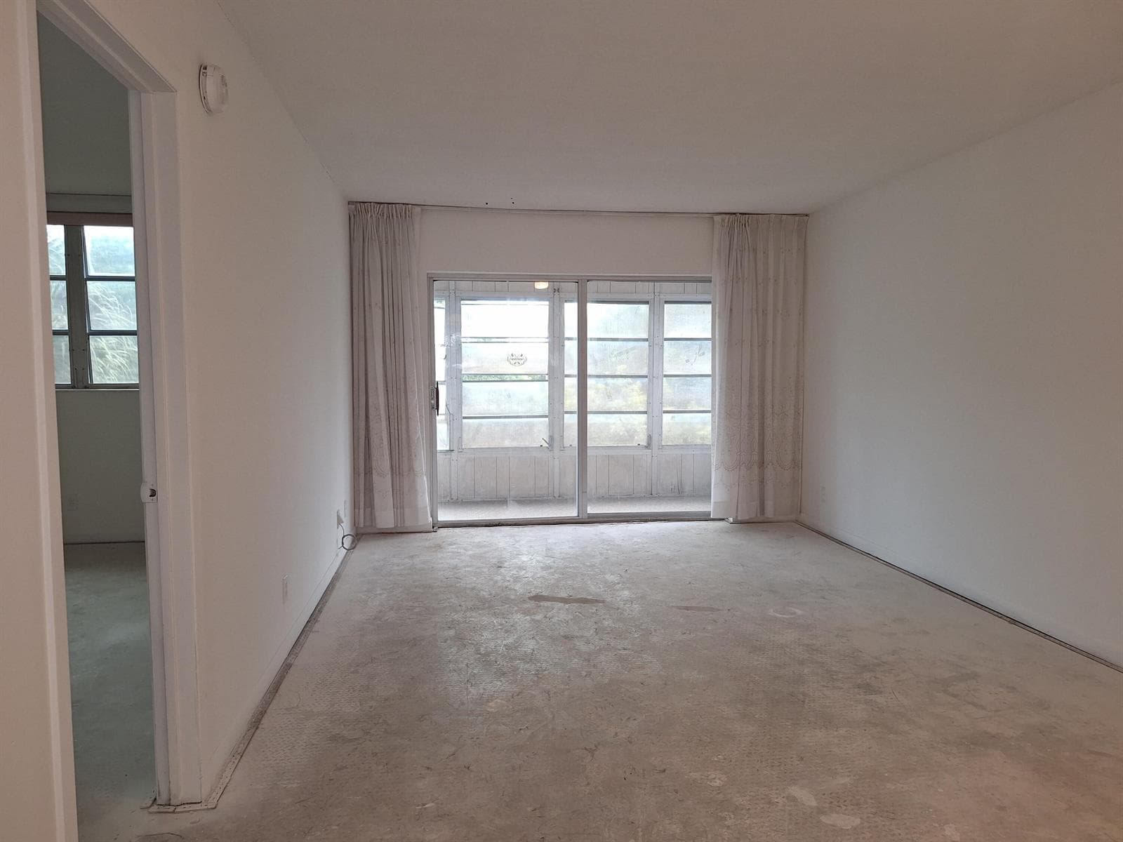 2900 NW 47TH Terrace # 303B, Lauderdale Lakes, FL 33313 photo 5