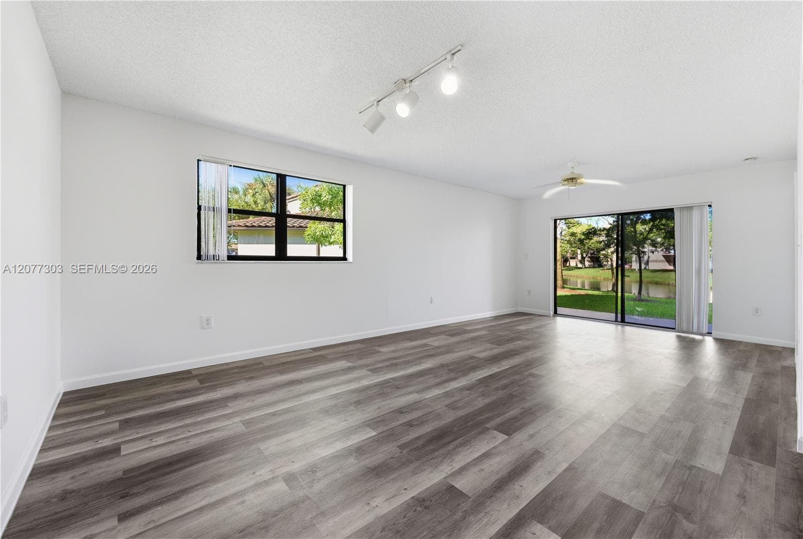 9877 Nob Hill Ct # 9877, Sunrise, FL 33351 photo 3