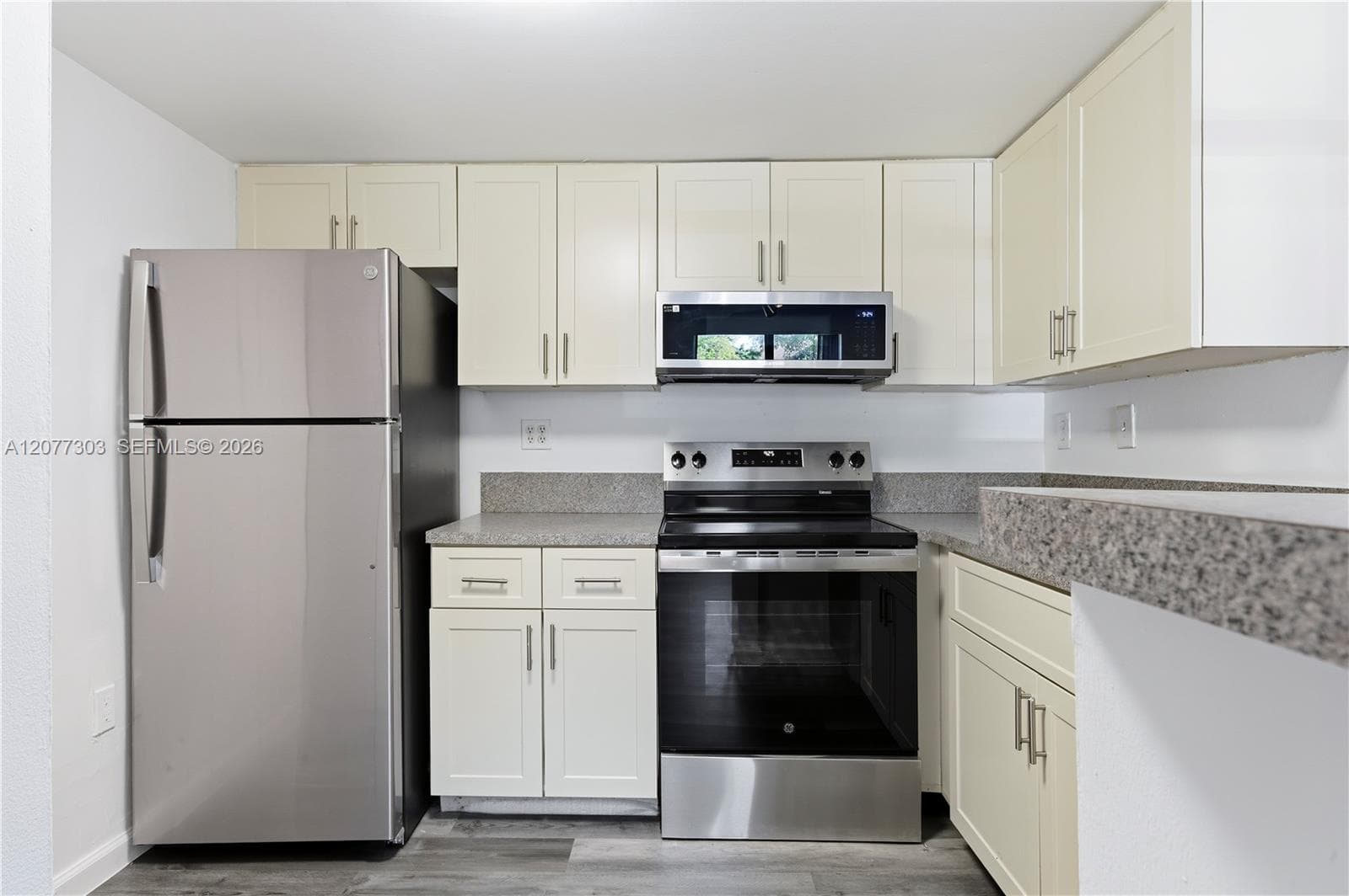 9877 Nob Hill Ct # 9877, Sunrise, FL 33351 photo 5
