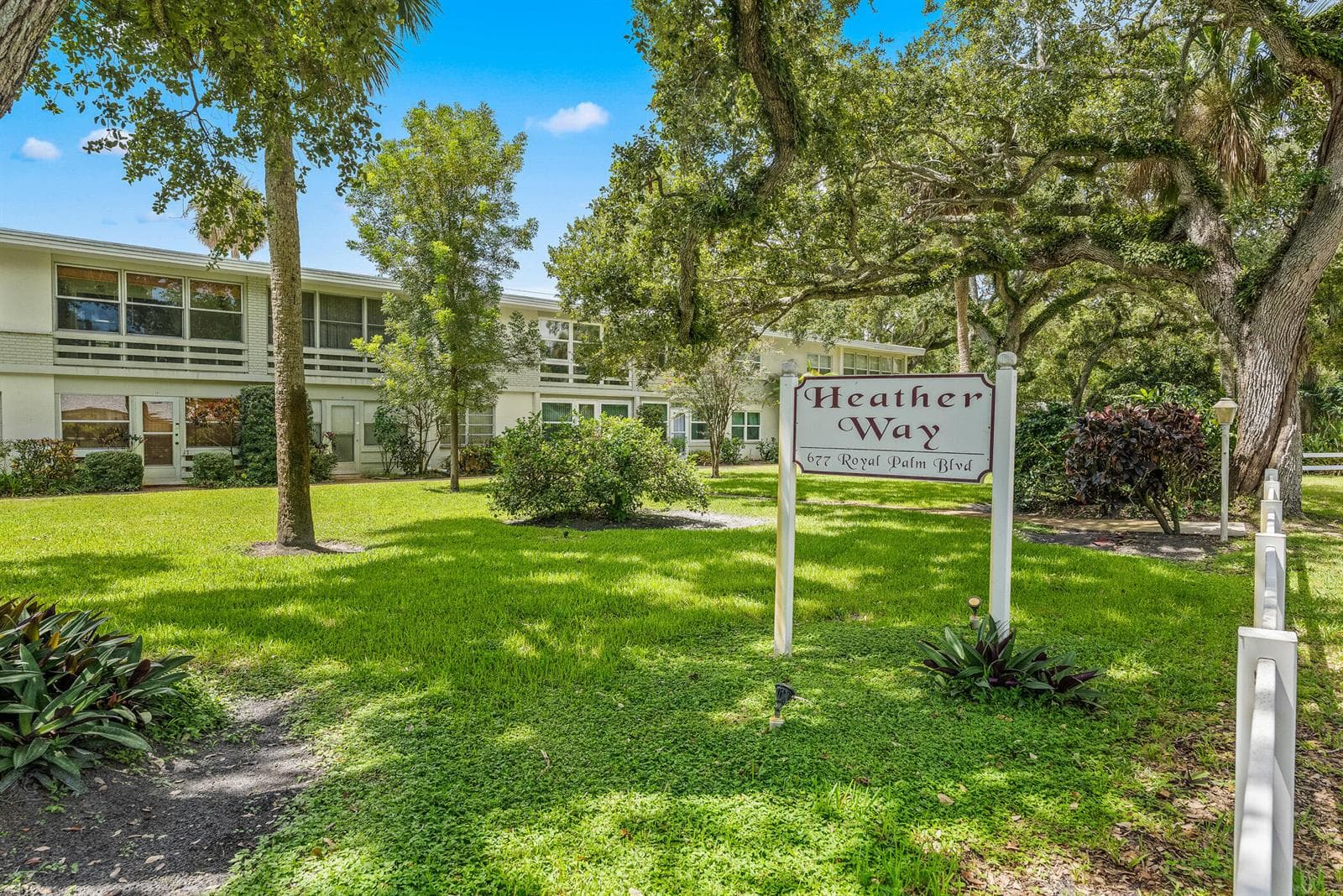 677 ROYAL PALM Boulevard # 7, Vero Beach, FL 32960