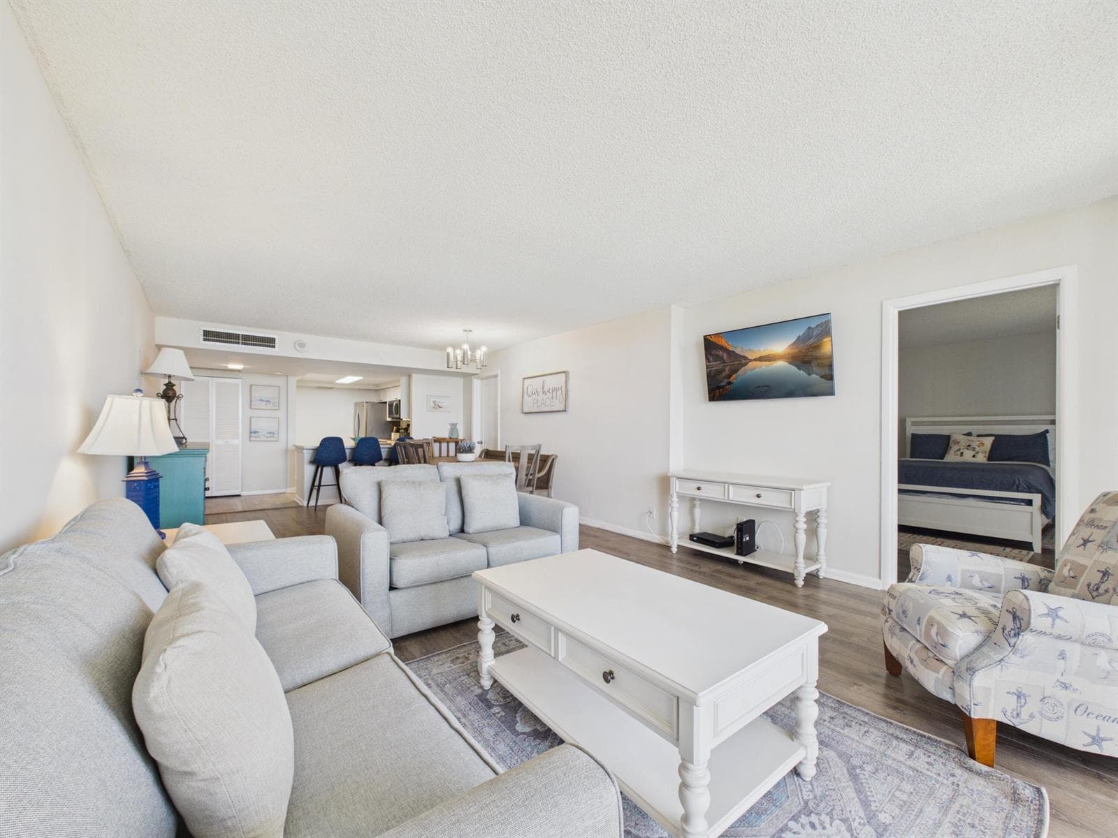2400 PRESIDENTIAL Way # 704, West Palm Beach, FL 33401 photo 4