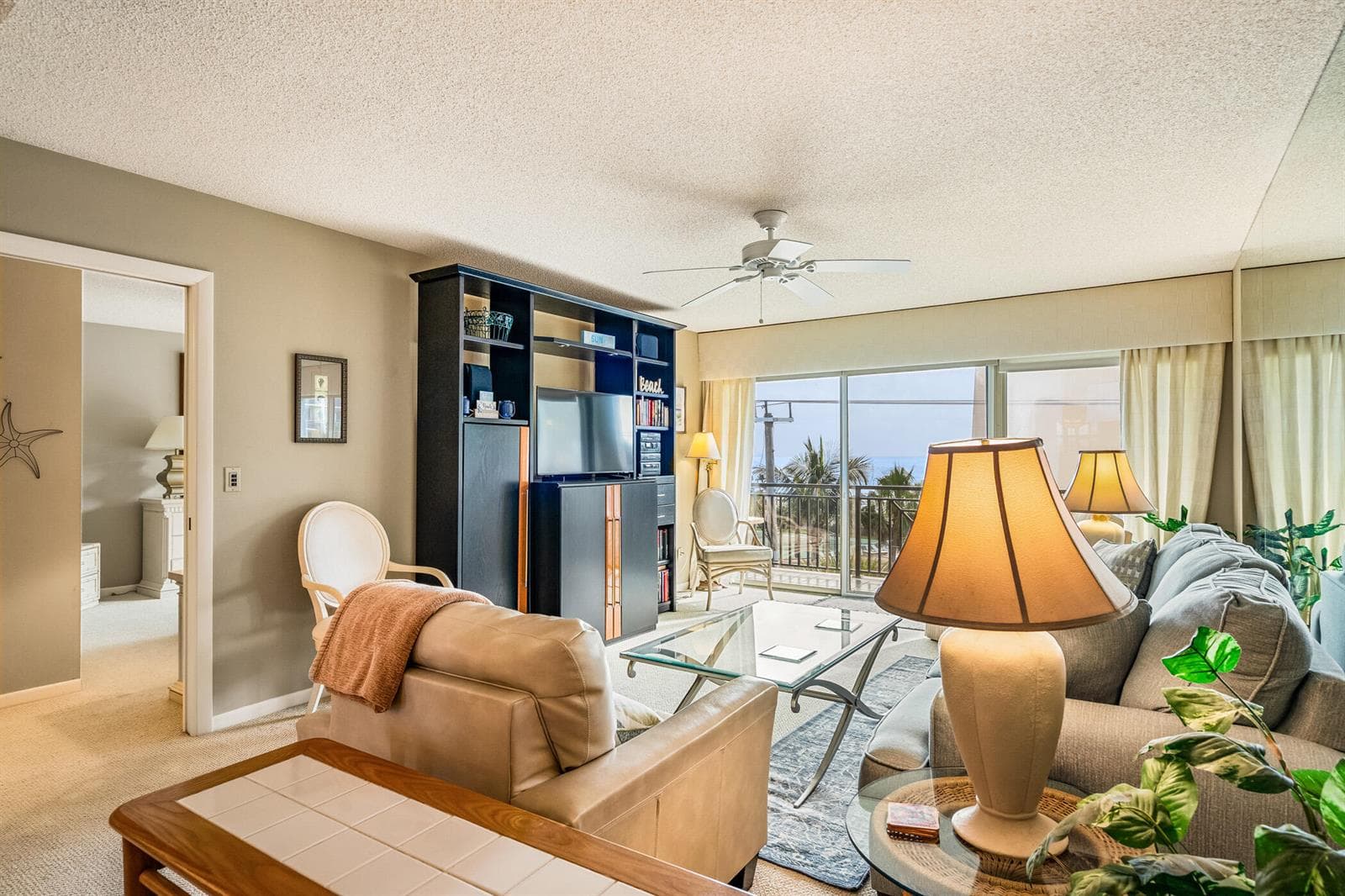 3939 OCEAN Drive # 408C, Vero Beach, FL 32963 photo 2