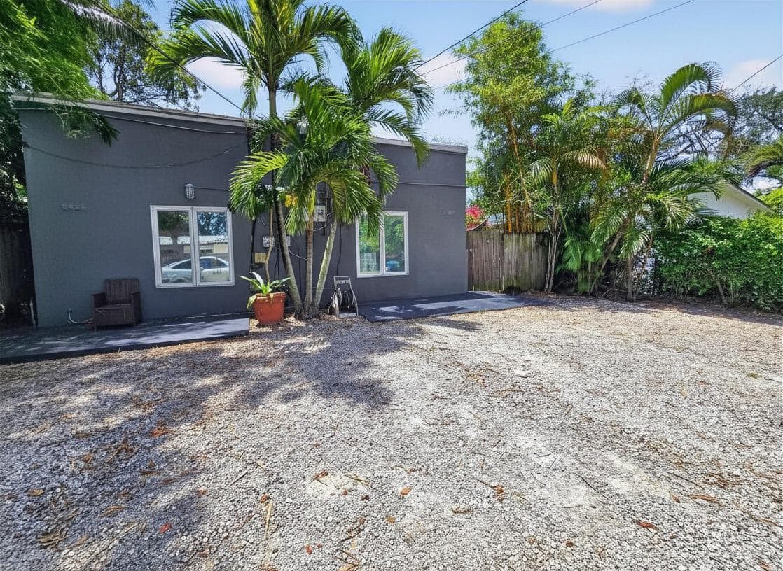 2426 NE 184TH Street, North Miami Beach, FL 33160