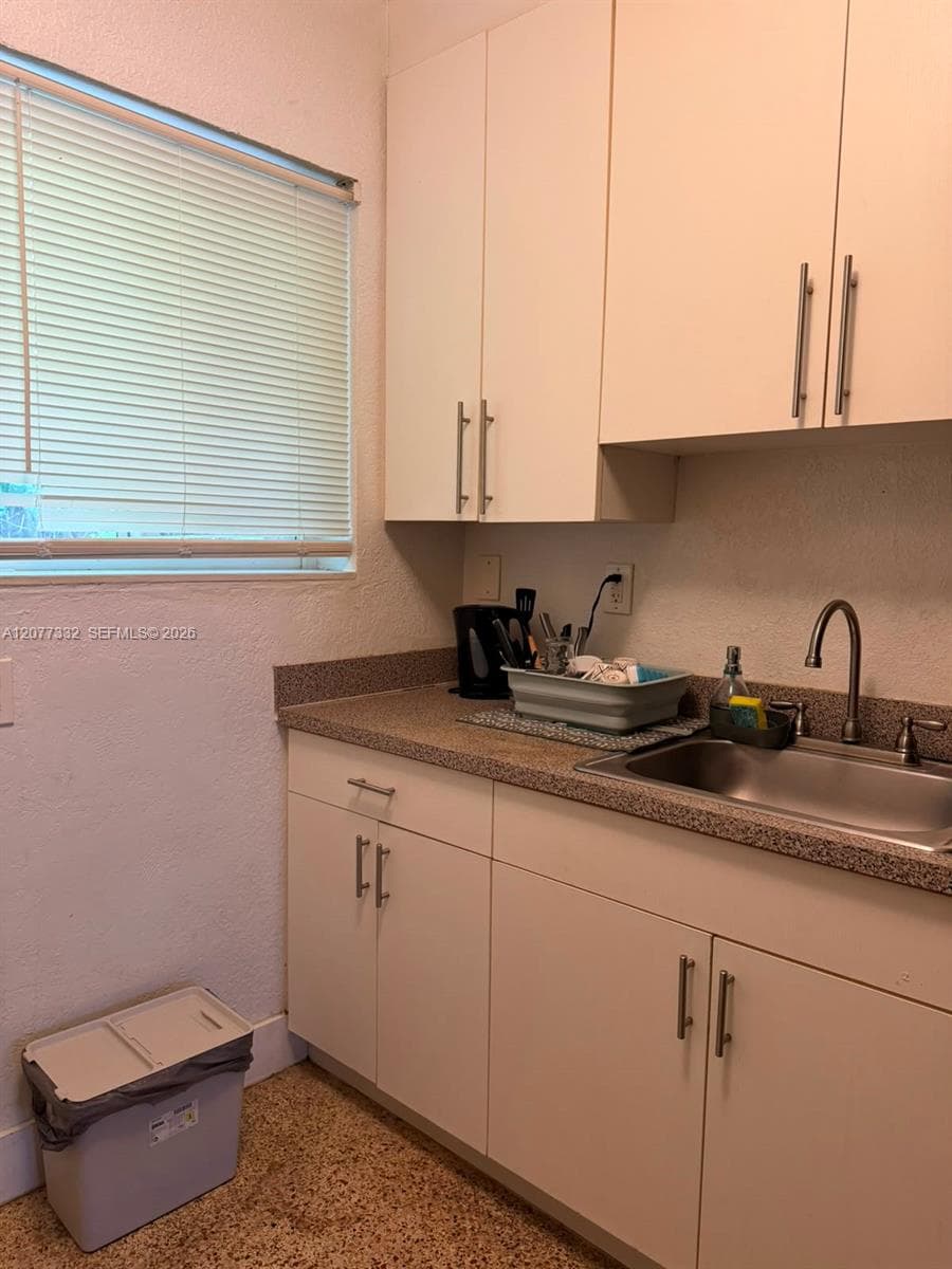 805 81st St # 3, Miami Beach, FL 33141 photo 3