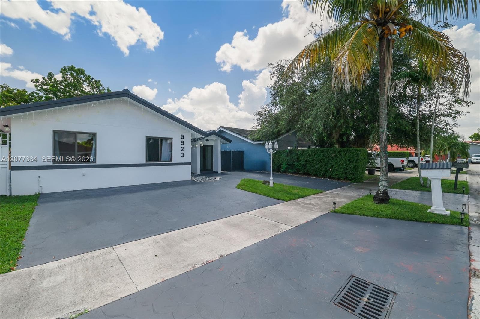 5923 SW 147th Pl, Miami, FL 33193 photo 3