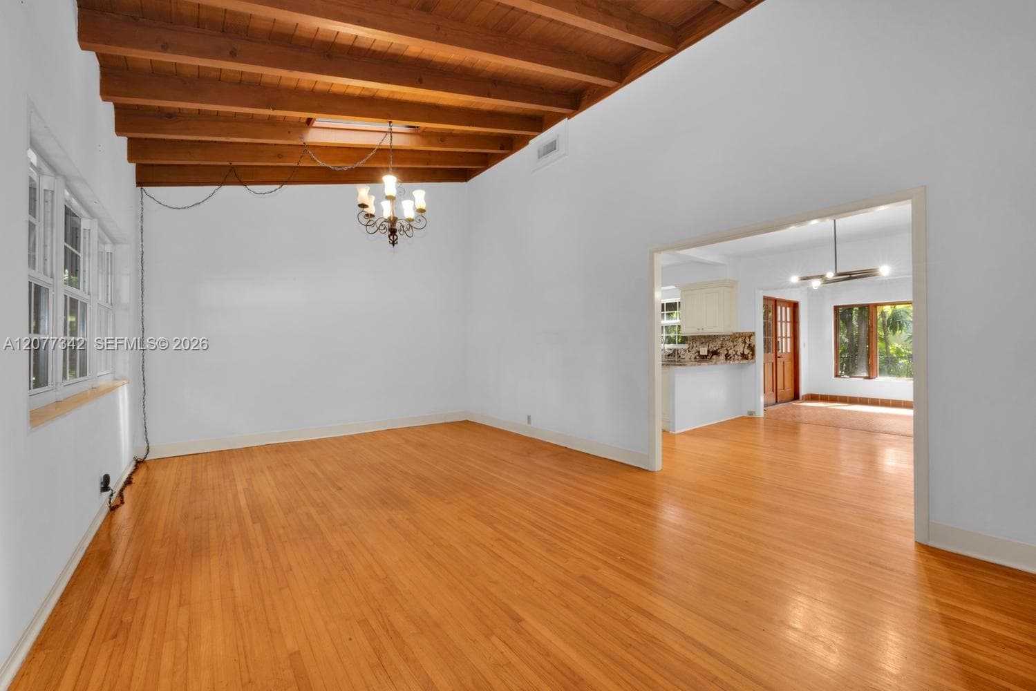 5111 Maggiore St, Coral Gables, FL 33146 photo 5