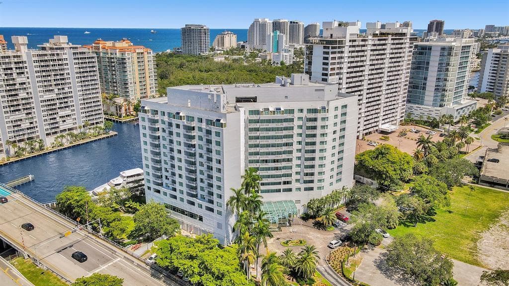 2670 E SUNRISE Boulevard # 805, Fort Lauderdale, FL 33304 photo 2