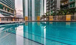 170 SE 14th St # 1502, Miami, FL 33131
