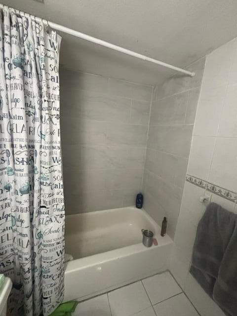 255 NW 27TH Court, Miami, FL 33125 photo 2