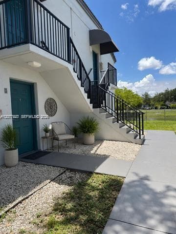 7235 NW 179th St # 101, Hialeah, FL 33015
