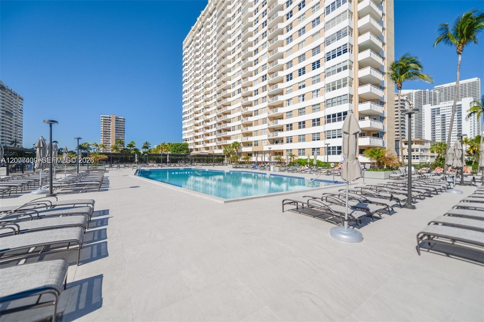 1980 S Ocean Dr # 20A, Hallandale Beach, FL 33009