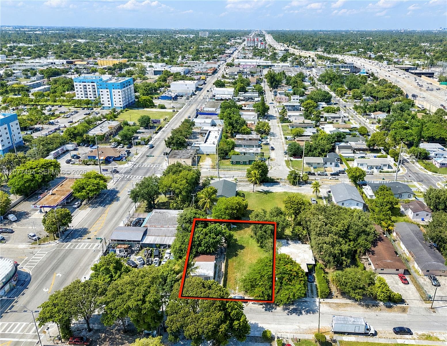 649 NW 65th St, Miami, FL 33150 photo 2