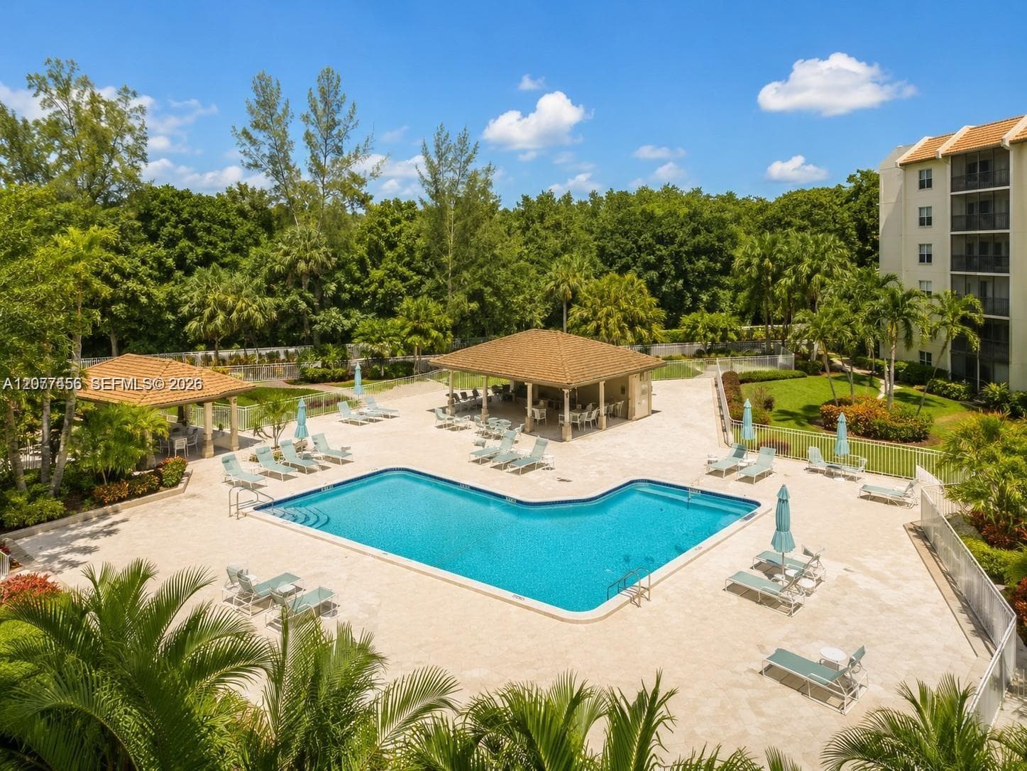 3910 Inverrary Blvd # 603-B, Lauderhill, FL 33319 photo 3