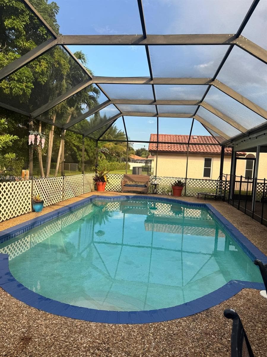 913 NW 110th Ln, Coral Springs, FL 33071 photo 5