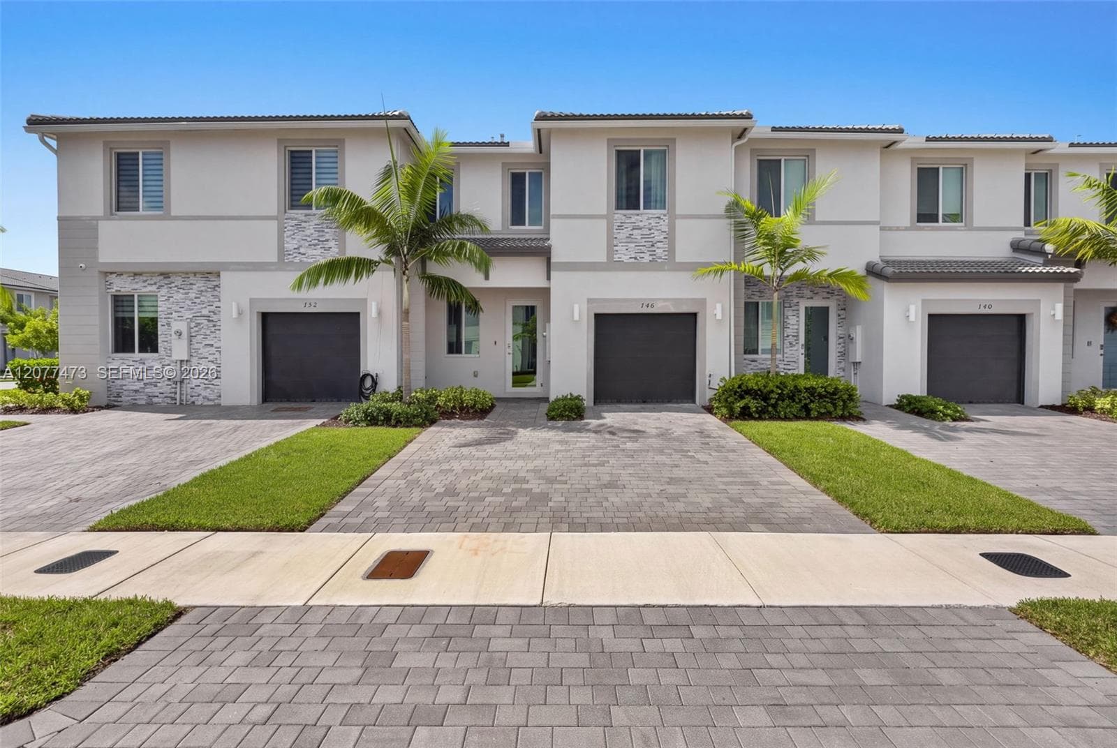 746 SE 14th St, Homestead, FL 33034 photo 2