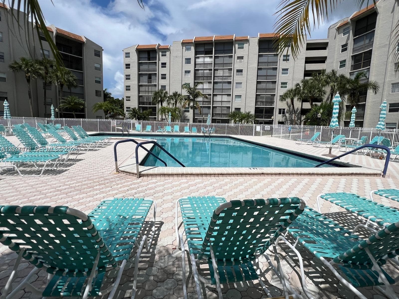 3910 Inverrary Blvd # 603-B, Lauderhill, FL 33319 photo 2