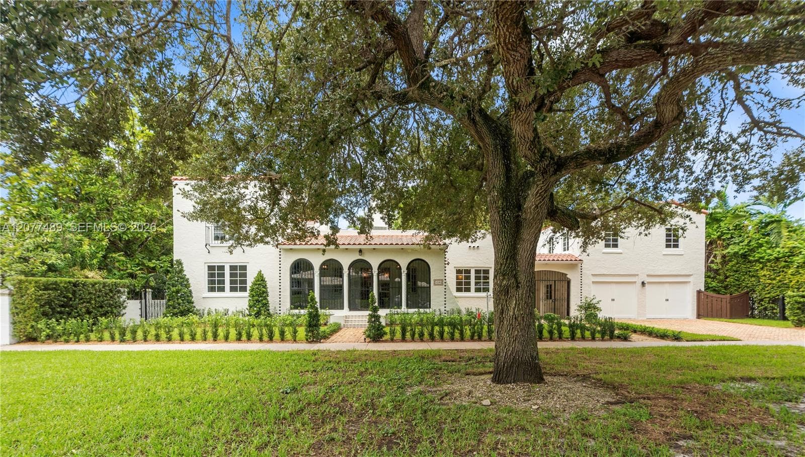 1202 Granada Blvd, Coral Gables, FL 33134 photo 2