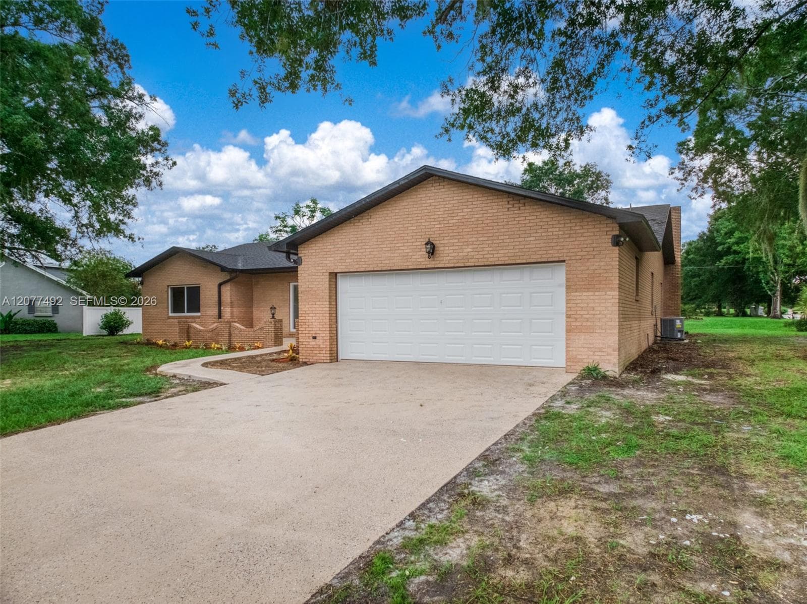 1050 knollwood Cir, Other City - In The State Of Florida, FL 33873 photo 3