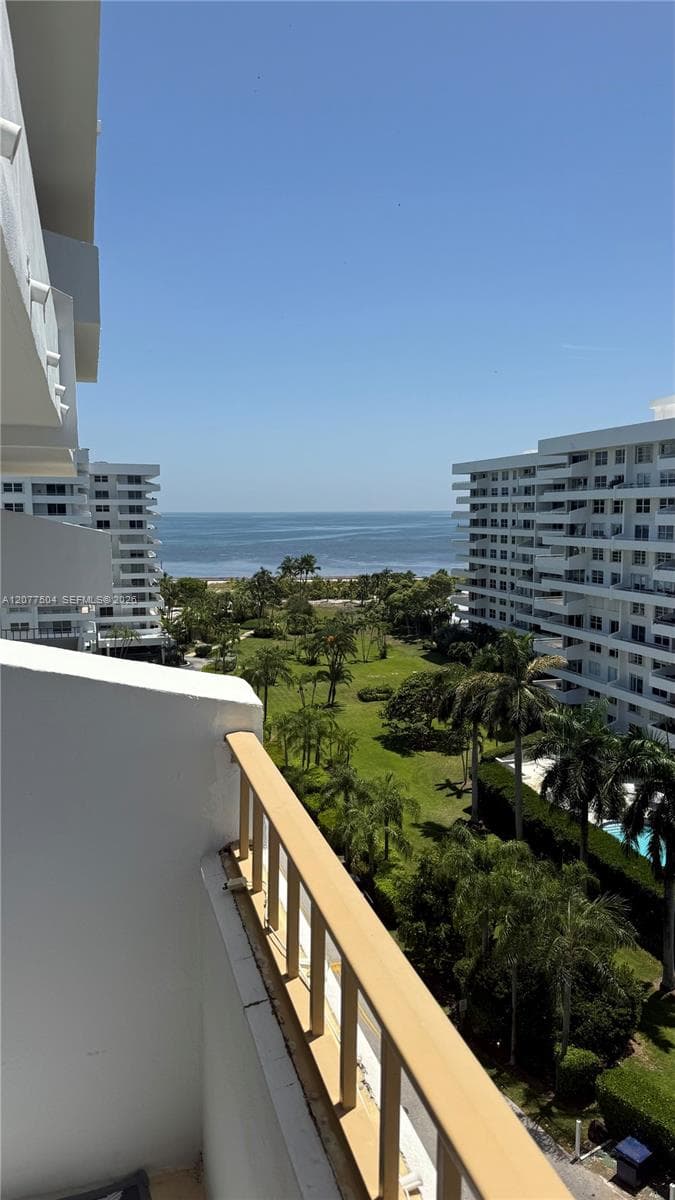 155 S Ocean Lane Dr # 1013, Key Biscayne, FL 33149 photo 4