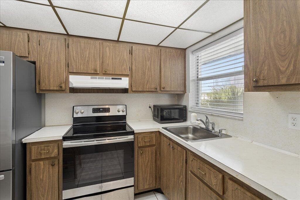 8510 Sunrise Lakes Boulevard # 301, Sunrise, FL 33322 photo 4
