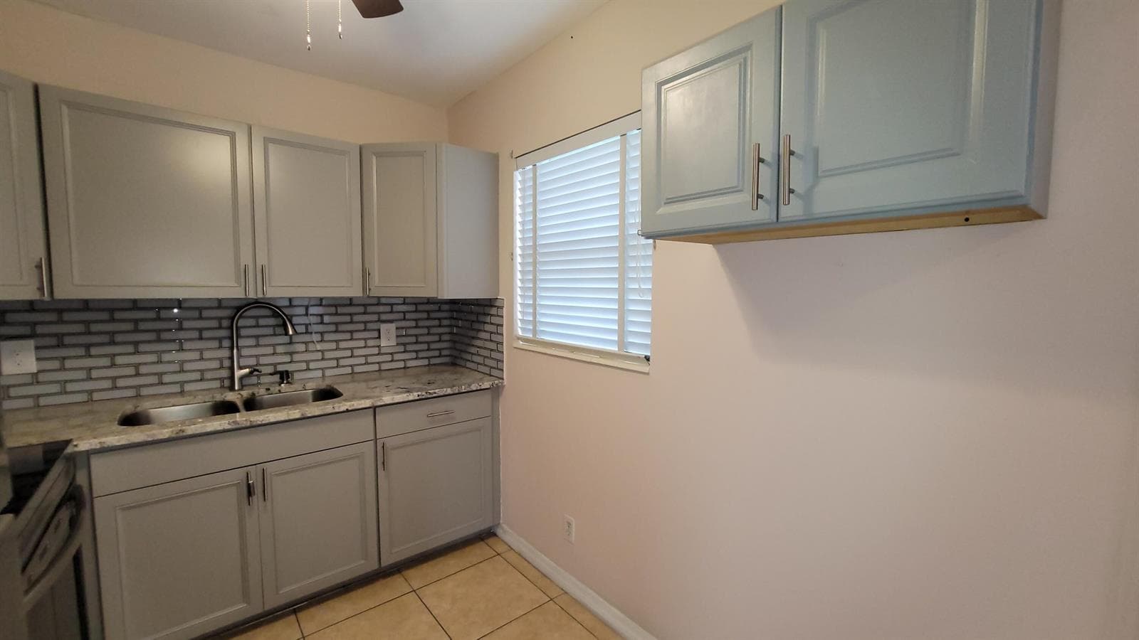 208 EASTHAMPTON I, West Palm Beach, FL 33417 photo 3
