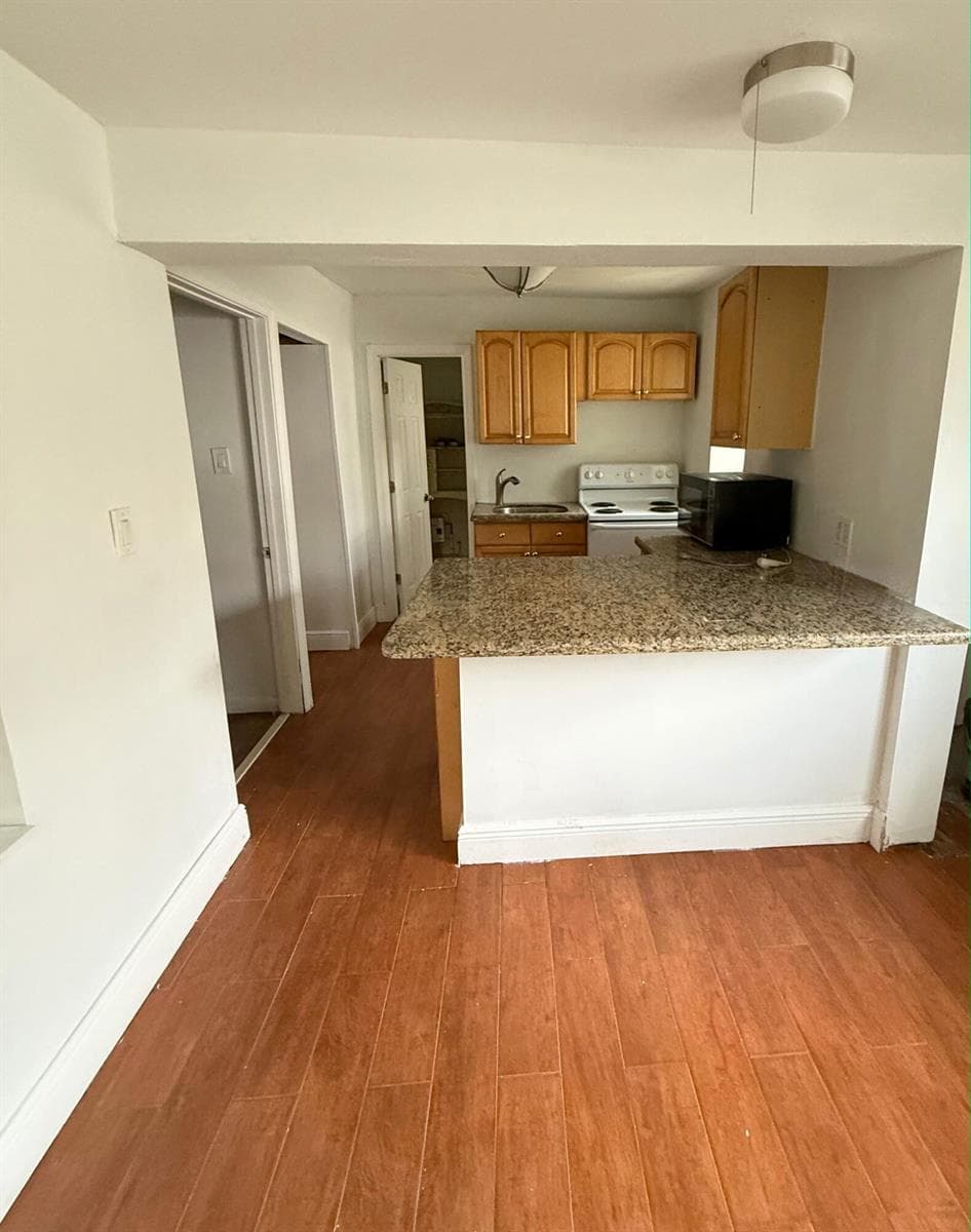 1735 JACKSON Street # REAR, Hollywood, FL 33020 photo 3