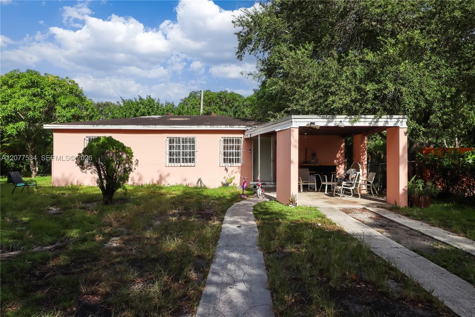 12040 NW 1st Ct, North Miami, FL 33168