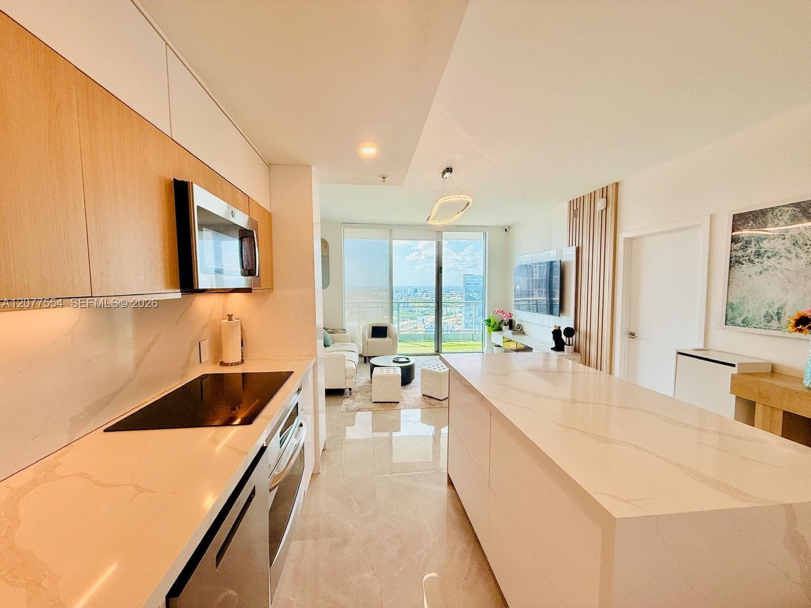 90 SW 3rd St # 3306, Miami, FL 33130 photo 5