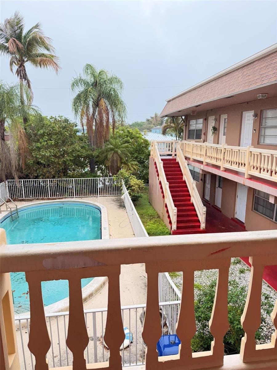 241 SE 9th Ave # 203, Pompano Beach, FL 33060