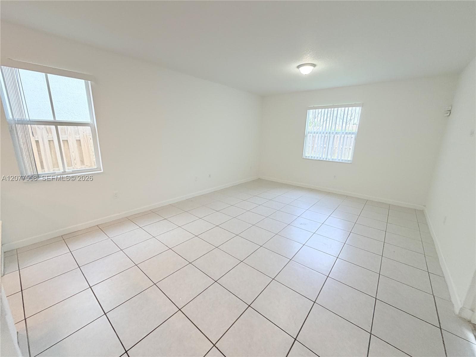 2405 NW 131st Cir, Miami, FL 33167 photo 3