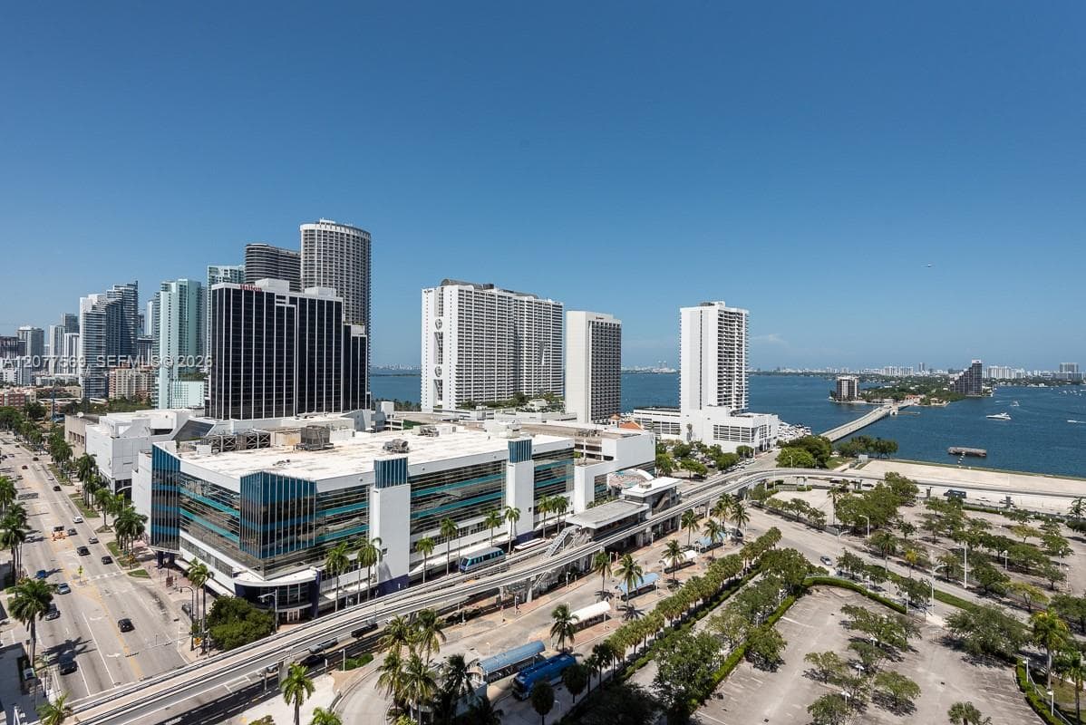 1400 Biscayne # 1604, Miami, FL 33132 photo 5