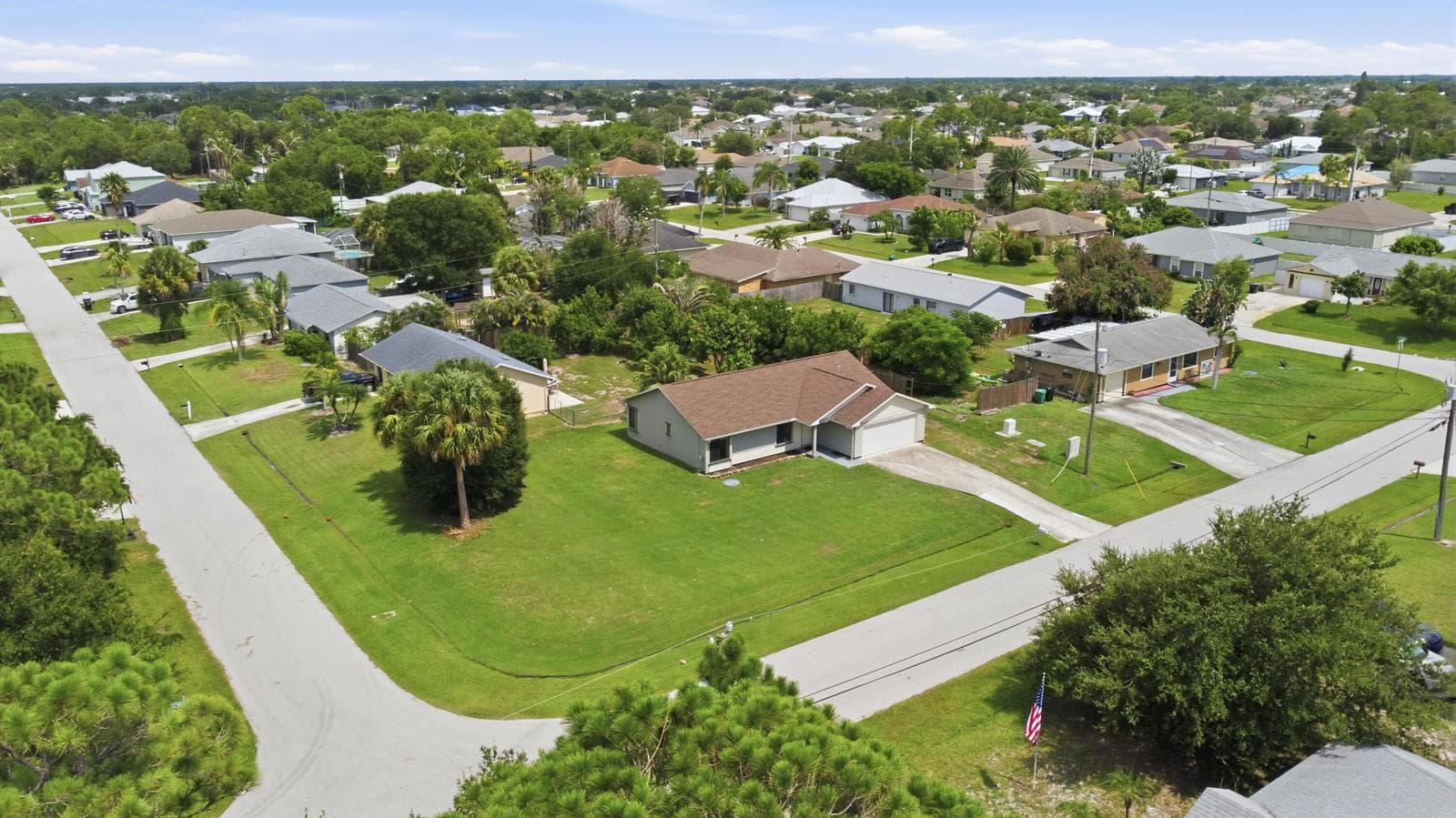 4057 SW Haycroft Street, Port St. Lucie, FL 34953