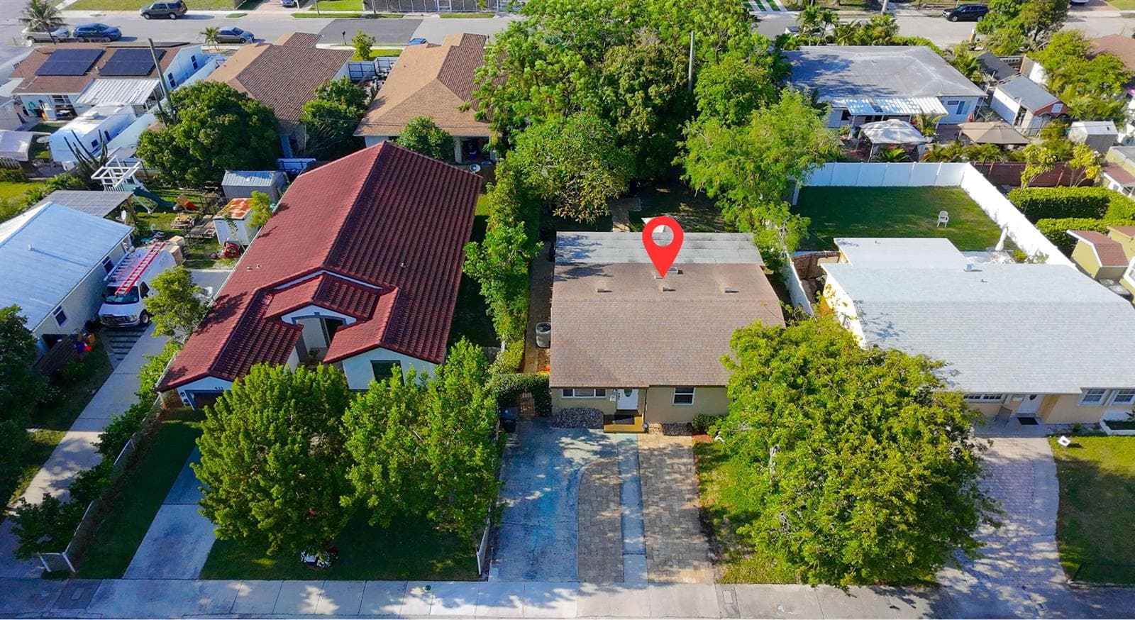429 SUMMA Street, West Palm Beach, FL 33405 photo 4